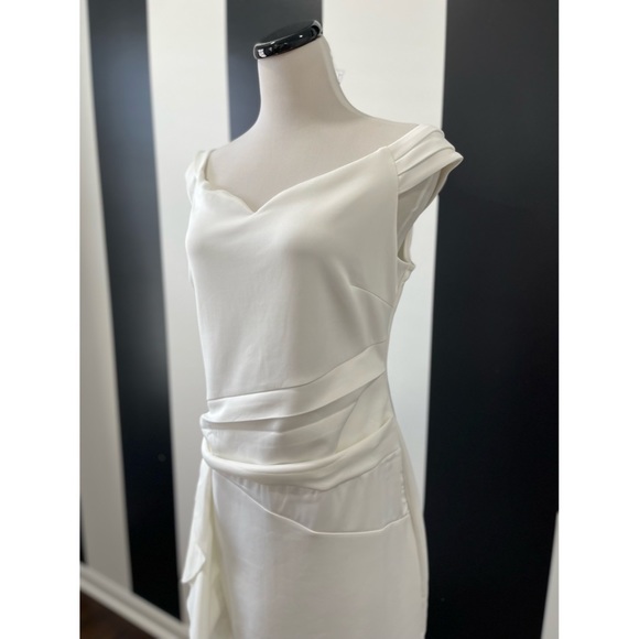 Venus White Cap Sleeve Ruffle Detail Dress NWOT - Picture 4 of 6